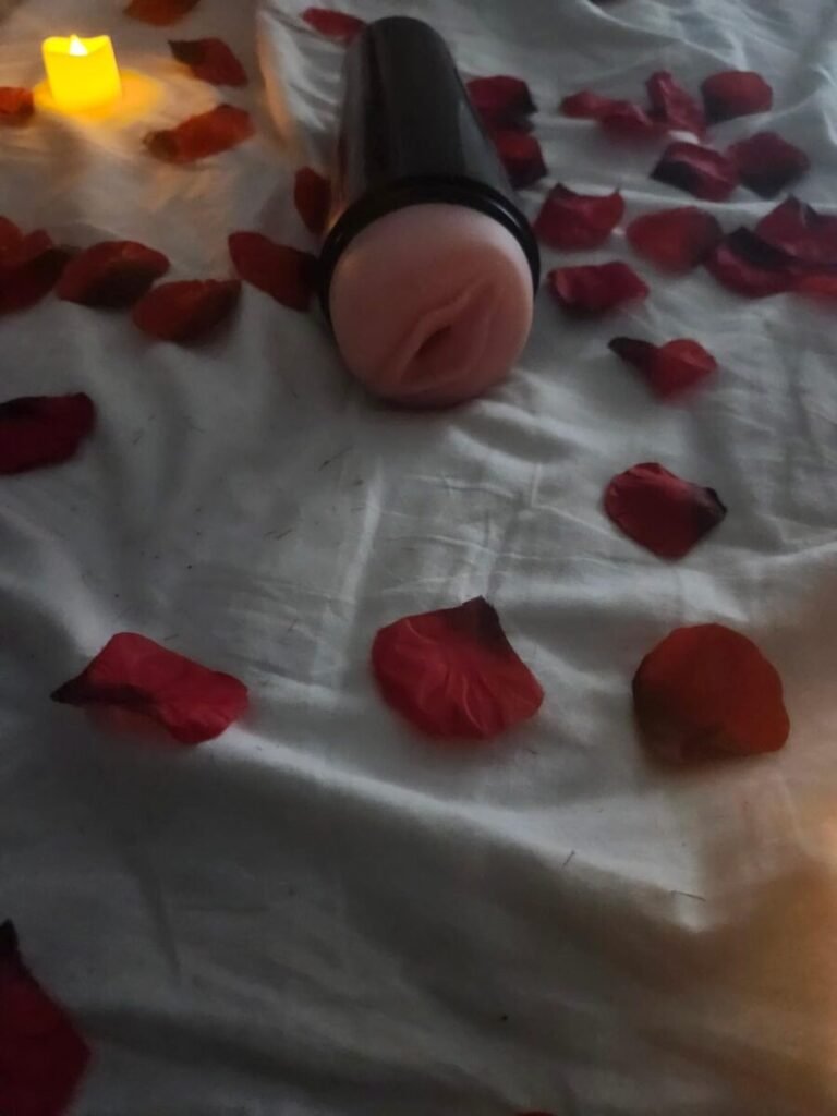 Best Affordable Male Masturbators Under $30 in 2025 12 61uhXqElIRL
