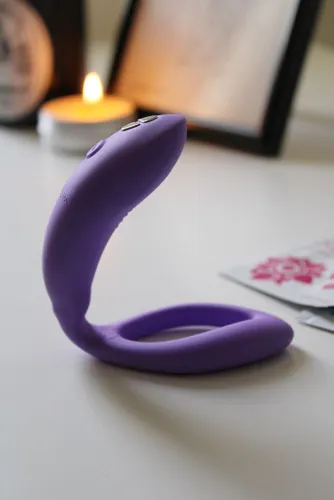 Best Shared Sex Toys for Couples in 2025 4 synco bent