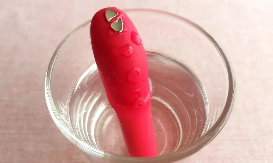 Lovense Exomoon vs We-Vibe Tango X: Best App-Controlled Bullet Vibrator 8 Lovense Exomoon vs We-Vibe Tango X