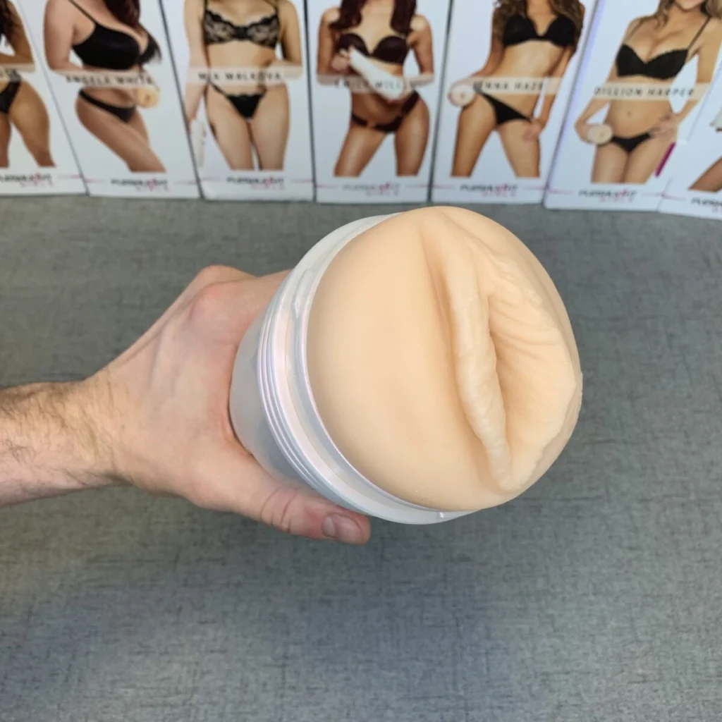 Fleshlight Girls vs. Kiiroo FeelStars: Best Celebrity Male Masturbator of 2025 4 Fleshlight Girls vs. Kiiroo FeelStars pornstar molded male masturbators comparison
