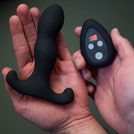 Aneros Vice 2 and Remote Control in my hands 3