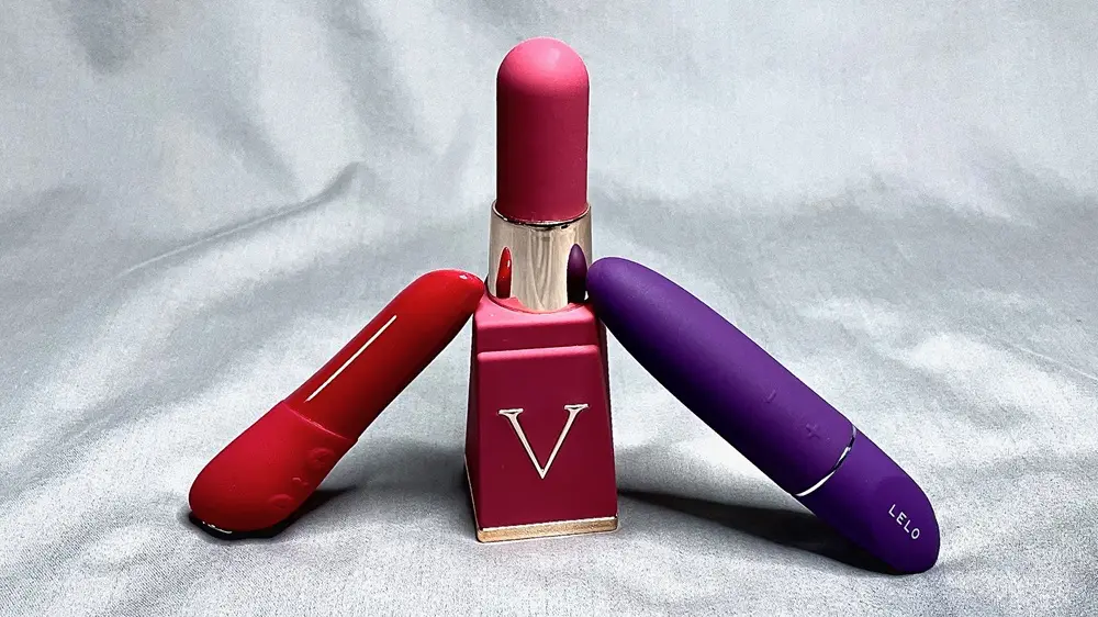 The Ultimate Travel Vibrator Guide (2026): How to Survive TSA Checkpoints 3 Lelo Mia 3 6