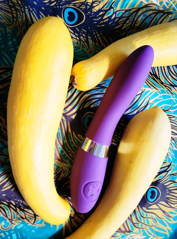 Best Large Vibrators 2026: Big, Powerful Picks Tested 2 large vibrators