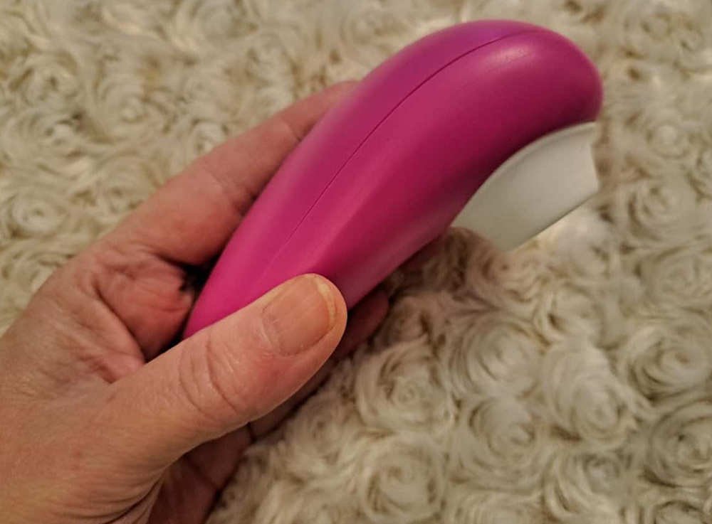 finger vibrator